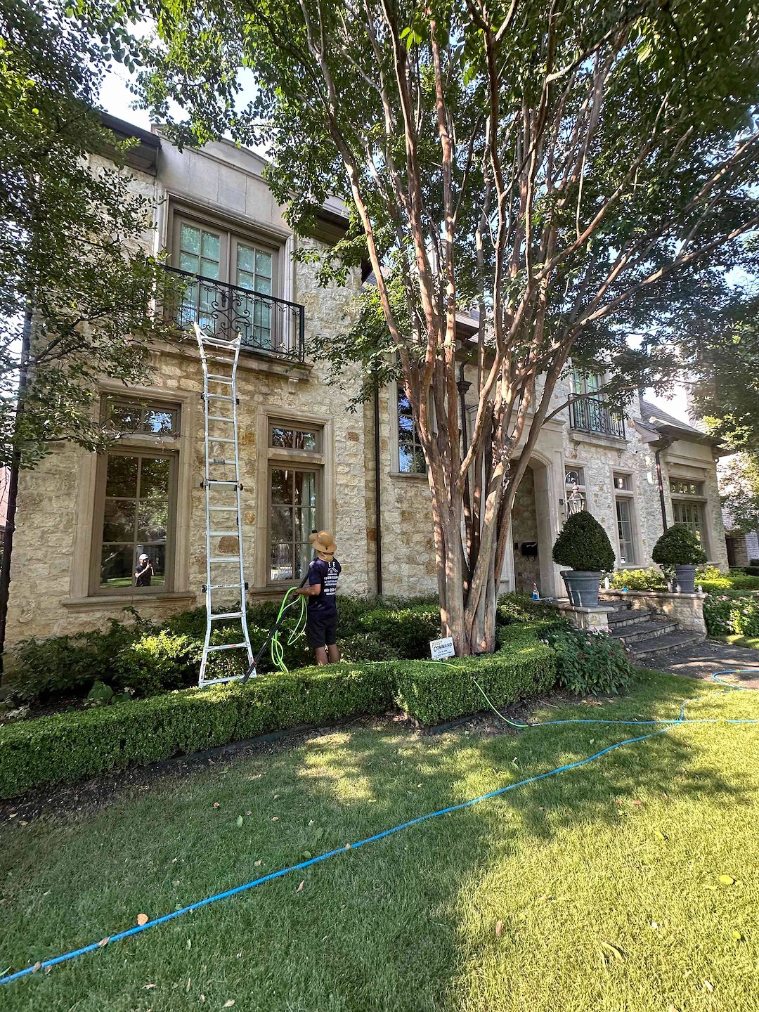 Top Notch Window Cleaning Performed in Highland Park, Texas