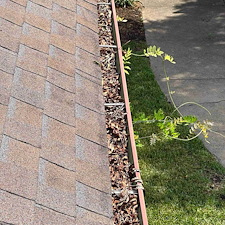 Top-Quality-Gutter-Cleaning-in-Highland-Park-Texas 1